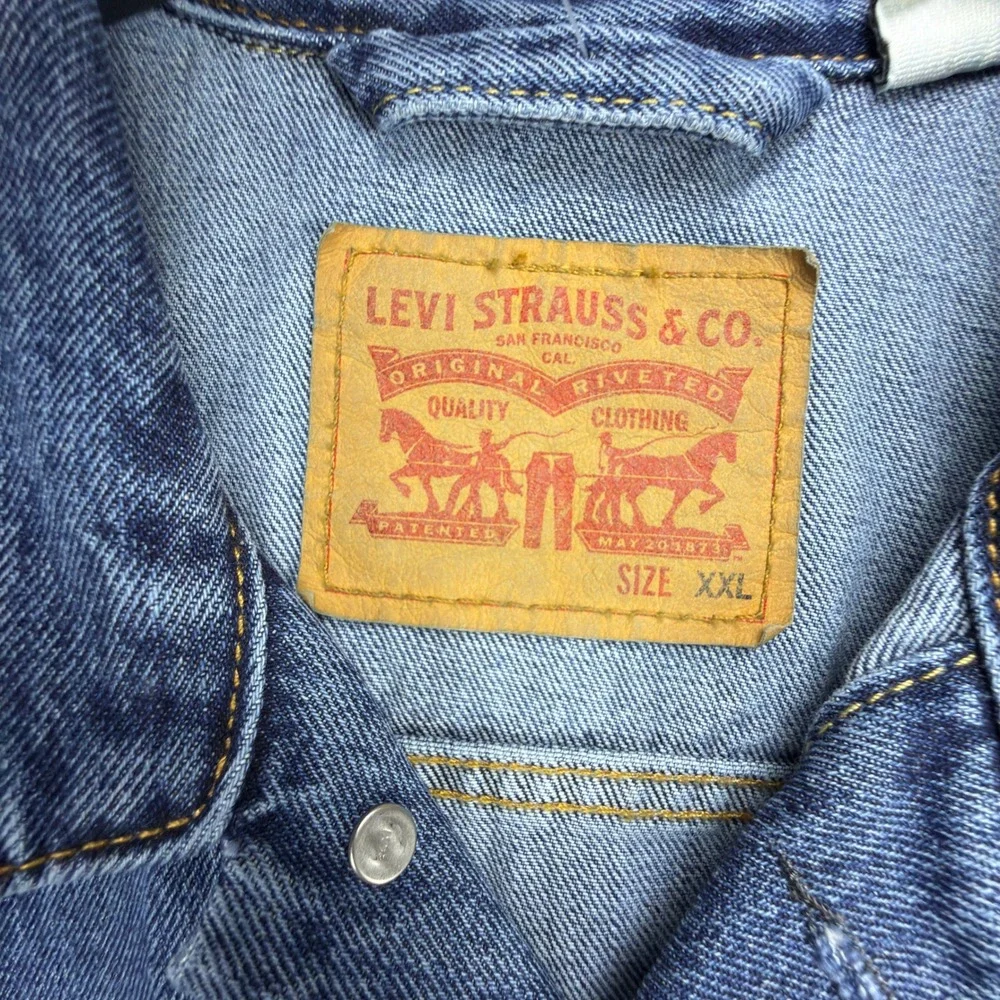 Levis Mens Blue Denim Trucker Jacket XXL 72334-0130 NWT